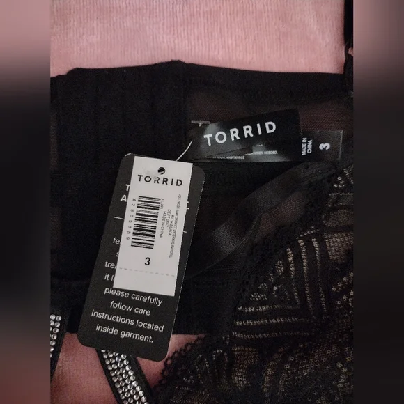 Torrid Plus Size Black Lingerie Chemise - Torrid Size 3 - Picture 8 of 9